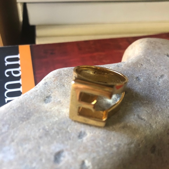 Chloe Alphabet Ring - E - Picture 2 of 4